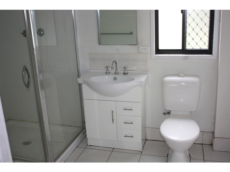 10 Mckendry Street, Emerald QLD 4720