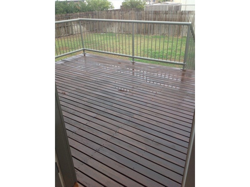 7 Lilly Close (Off White Street), Emerald QLD 4720