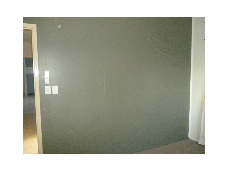 8 Burns Avenue, Emerald QLD 4720