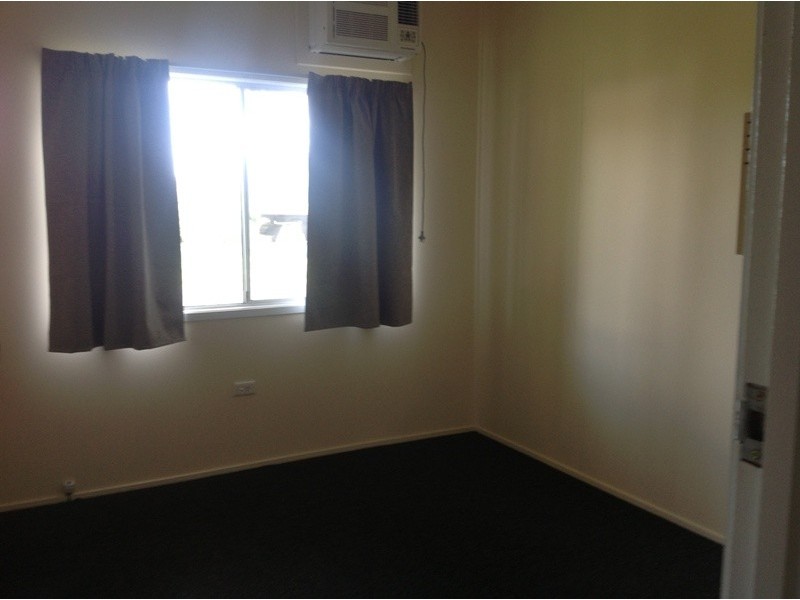 15 Centenary Drive, Emerald QLD 4720