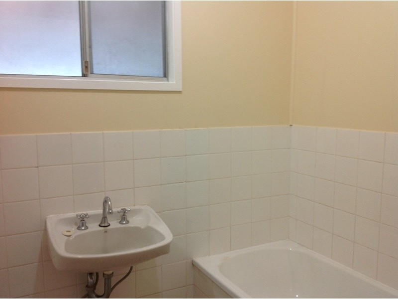 15 Centenary Drive, Emerald QLD 4720