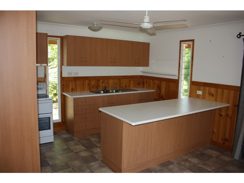 34 Bonython Drive, Emerald QLD 4720