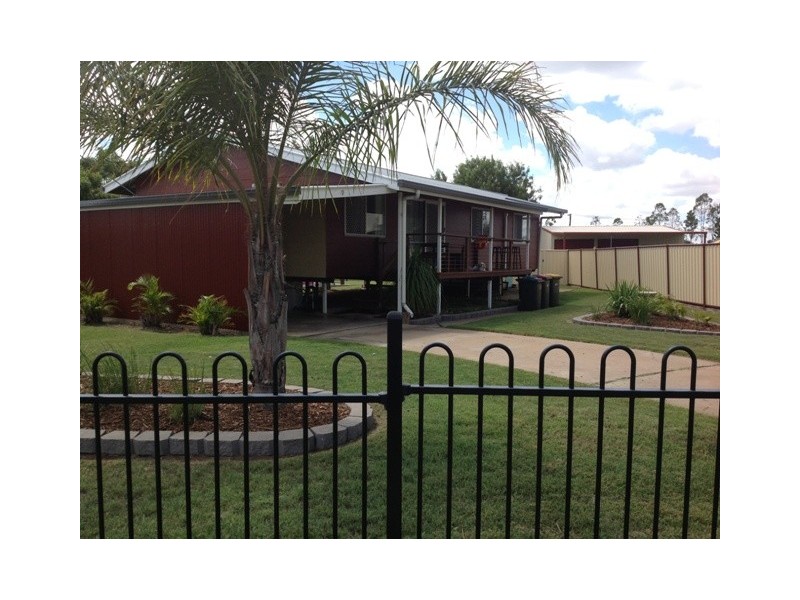 9  Huntley Street, Capella QLD 4723