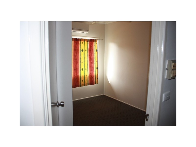 14 Saffola Pl, Emerald QLD 4720