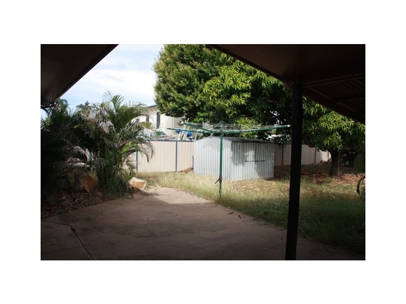 14 Saffola Pl, Emerald QLD 4720