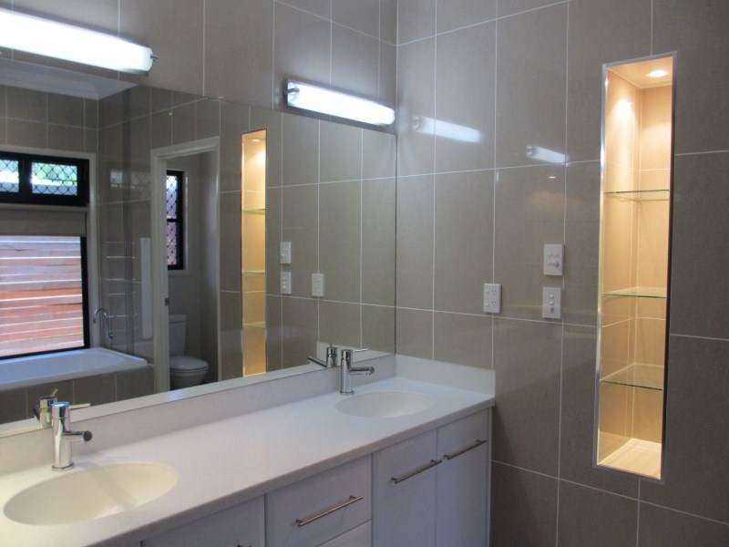 24 Kidd Street, Emerald QLD 4720