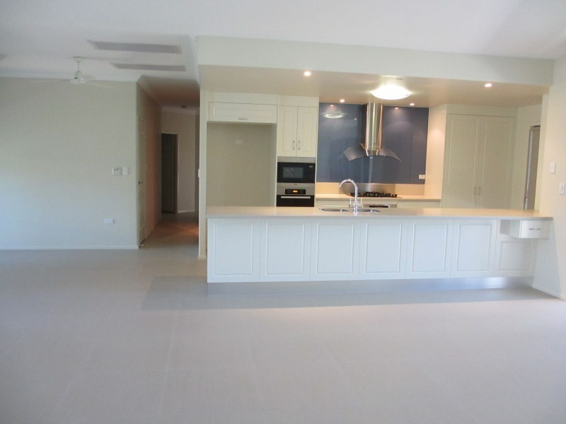 24 Kidd Street, Emerald QLD 4720