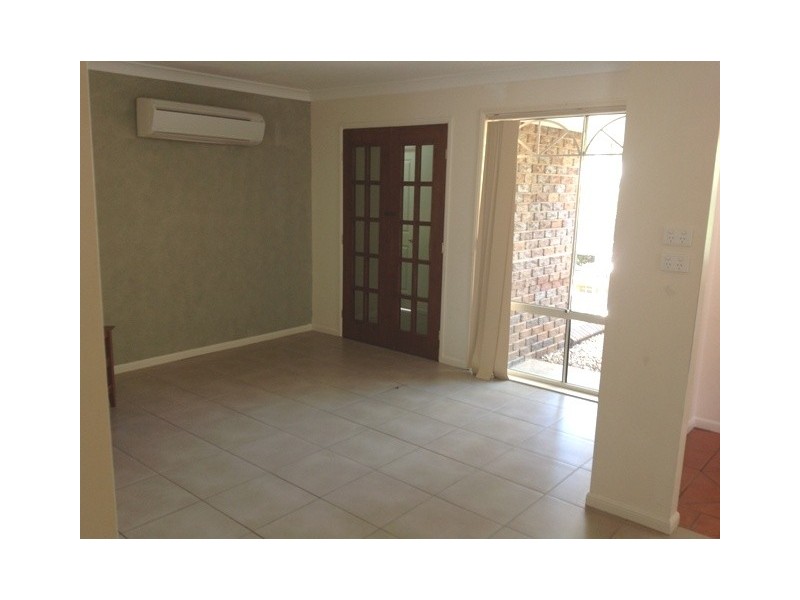 6 Spring Grove, Emerald QLD 4720