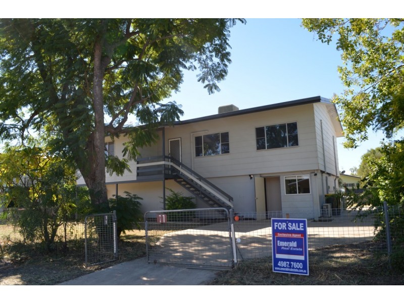 11 Mclean Street, Capella QLD 4723