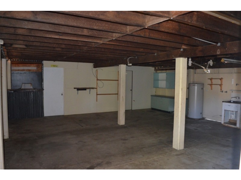 11 Mclean Street, Capella QLD 4723