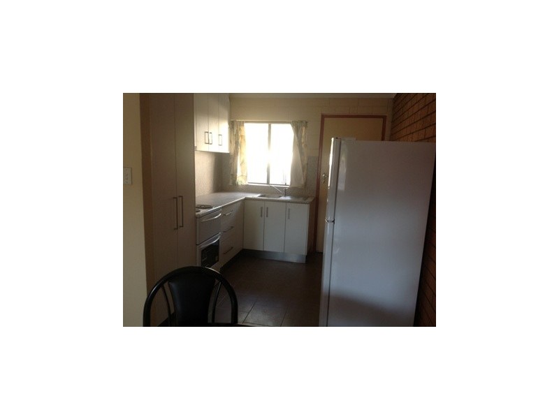 6/18 Esmond Street, Emerald QLD 4720