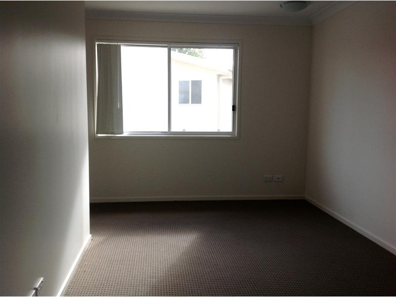 23/6  Sullivan Street, Emerald QLD 4720