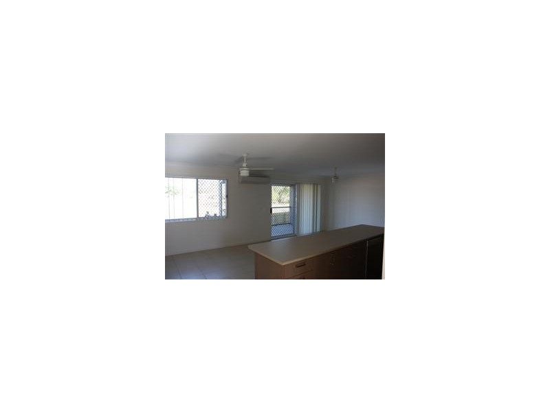 27/6 Sullivan Street, Emerald QLD 4720