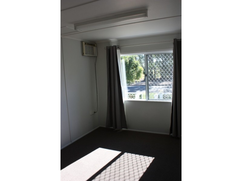 52 Old Airport Drive, Emerald QLD 4720