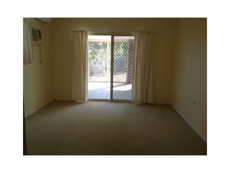 5 Kurrajong Cl, Emerald QLD 4720