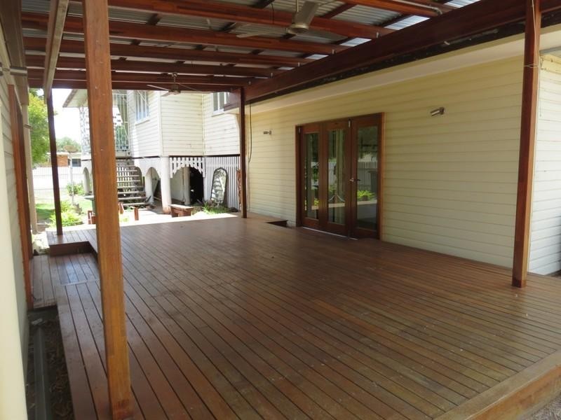 64 Harris Street, Emerald QLD 4720
