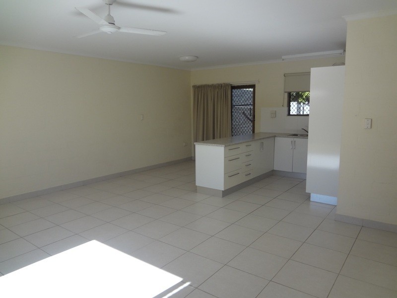 2/7 Willans Street, Emerald QLD 4720