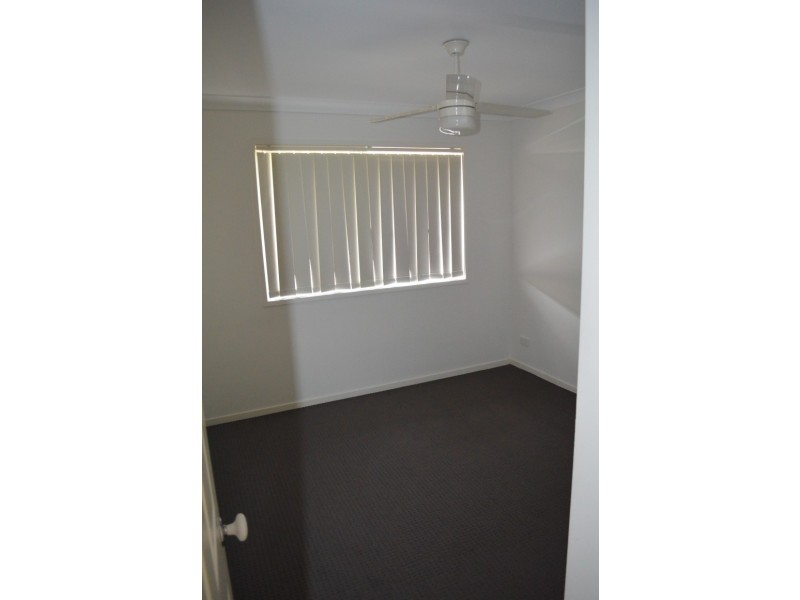 14 Lakeside Drive, Emerald QLD 4720