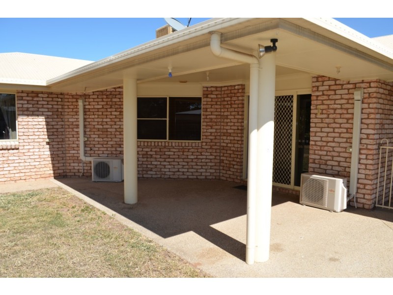 67 Staal Crescent, Emerald QLD 4720