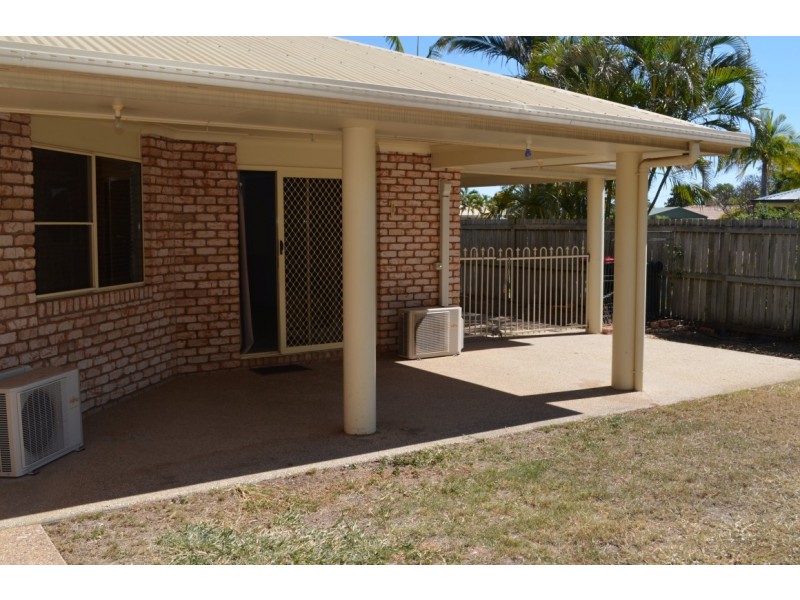 67 Staal Crescent, Emerald QLD 4720