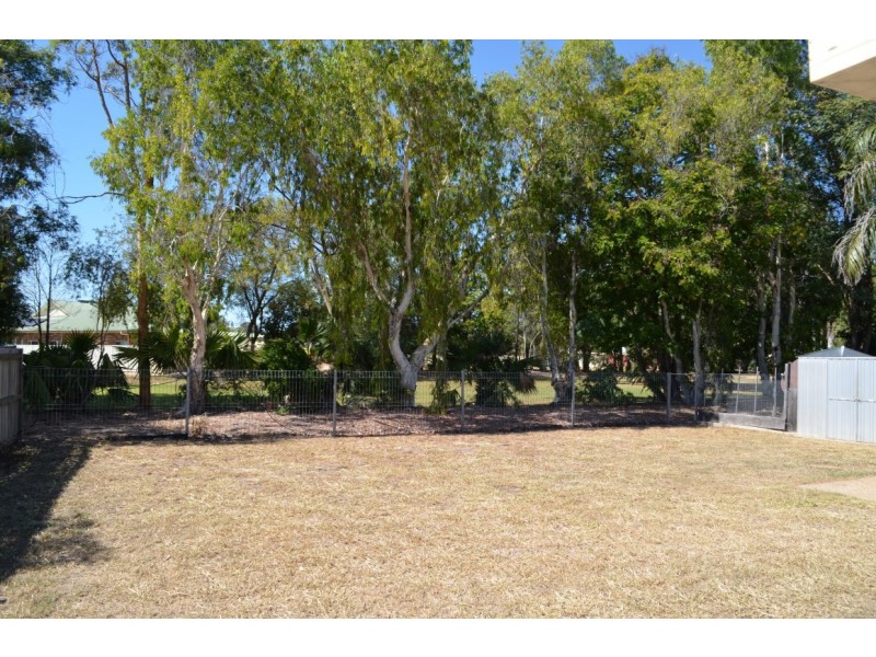 67 Staal Crescent, Emerald QLD 4720