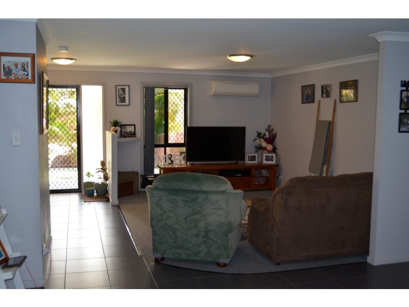 16 Forrest Lane, Emerald QLD 4720