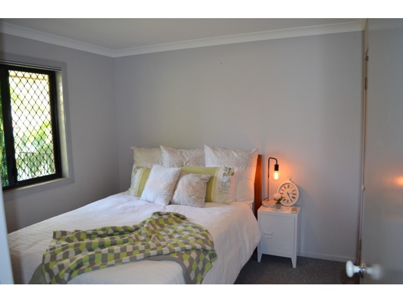 16 Forrest Lane, Emerald QLD 4720