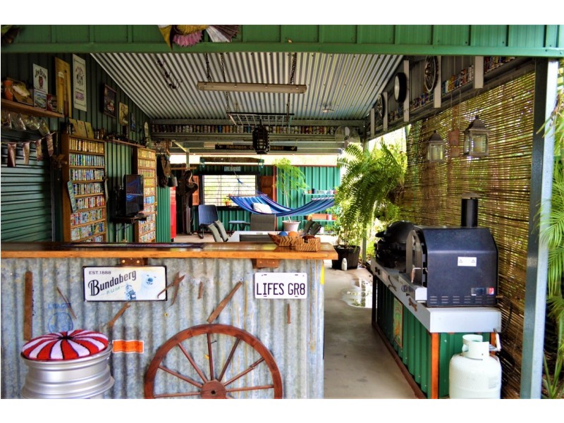 16 Forrest Lane, Emerald QLD 4720