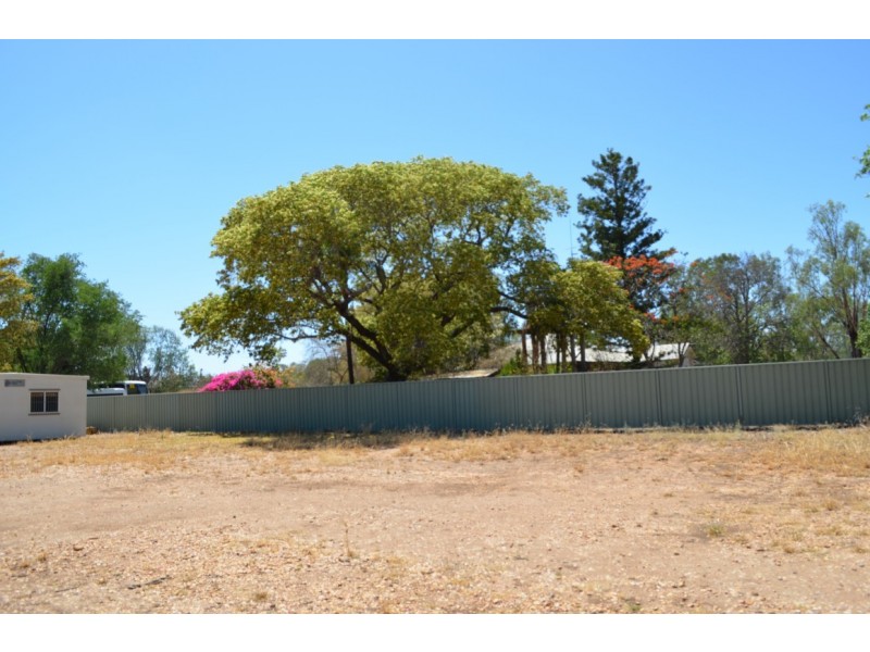 4 Slack Drive, Emerald QLD 4720