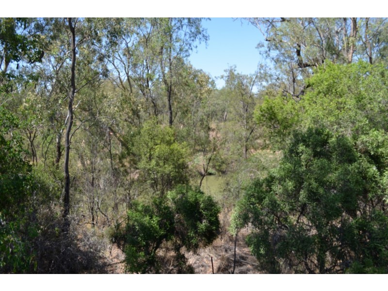 4 Slack Drive, Emerald QLD 4720