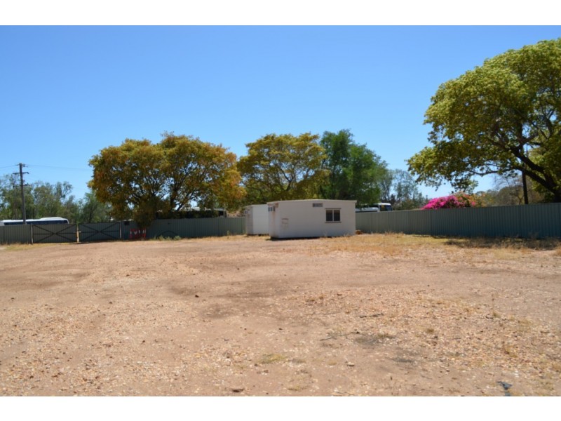 4 Slack Drive, Emerald QLD 4720