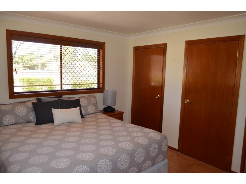 11A Crendon Street, Emerald QLD 4720