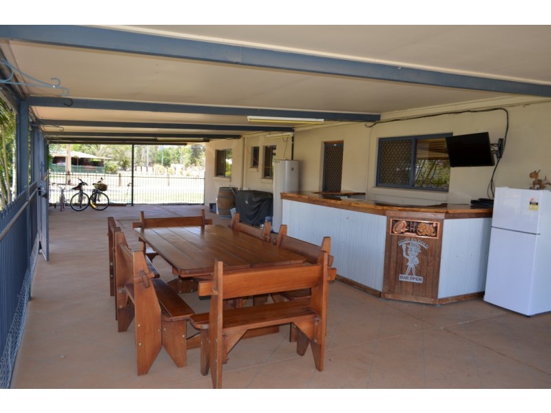 11A Crendon Street, Emerald QLD 4720