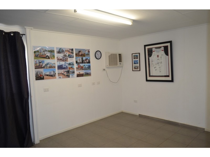 11A Crendon Street, Emerald QLD 4720