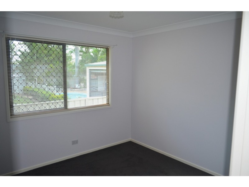 21 Gene Street, Emerald QLD 4720