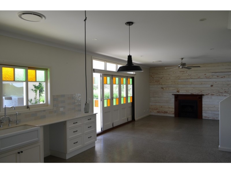 1007 – 1035 Selma Road, Emerald QLD 4720