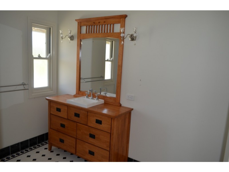 1007 – 1035 Selma Road, Emerald QLD 4720