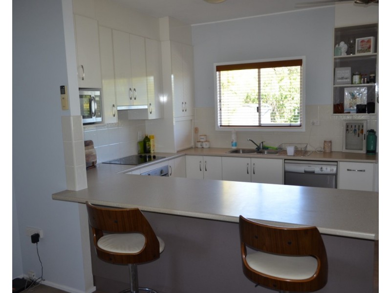 32 Campbell Street, Emerald QLD 4720
