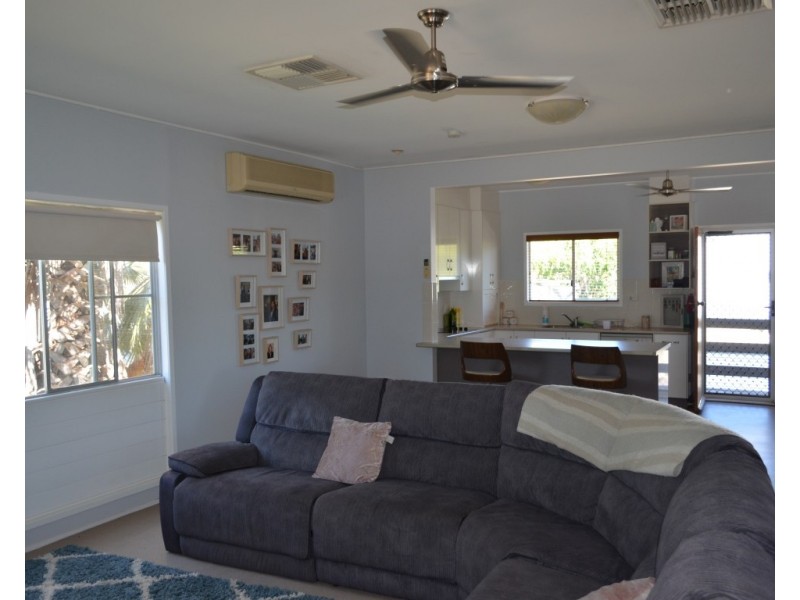 32 Campbell Street, Emerald QLD 4720