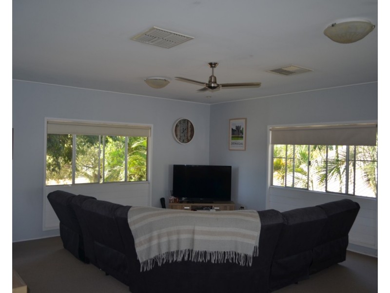 32 Campbell Street, Emerald QLD 4720