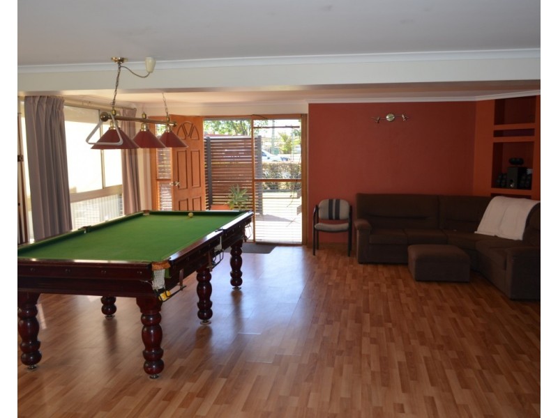 32 Campbell Street, Emerald QLD 4720