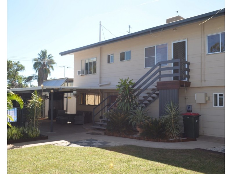 32 Campbell Street, Emerald QLD 4720
