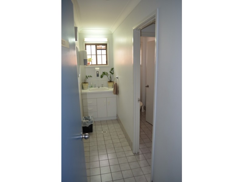 21 Esmond Street, Emerald QLD 4720