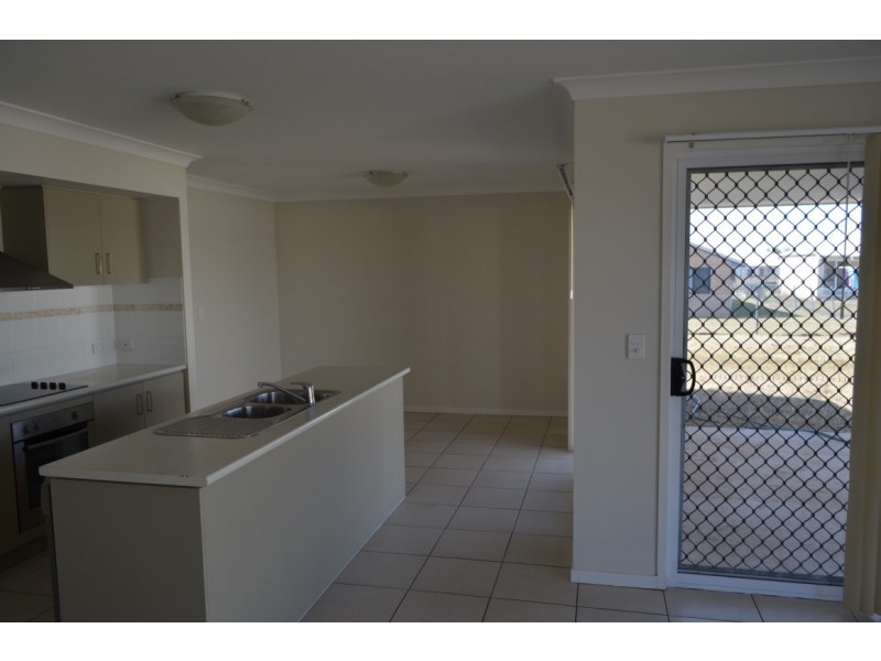 21 Burn Street, Capella QLD 4723