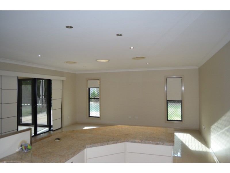 41 Russ Layton Drive, Emerald QLD 4720