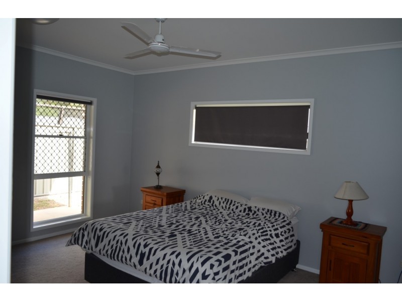 13 Barry Street, Emerald QLD 4720