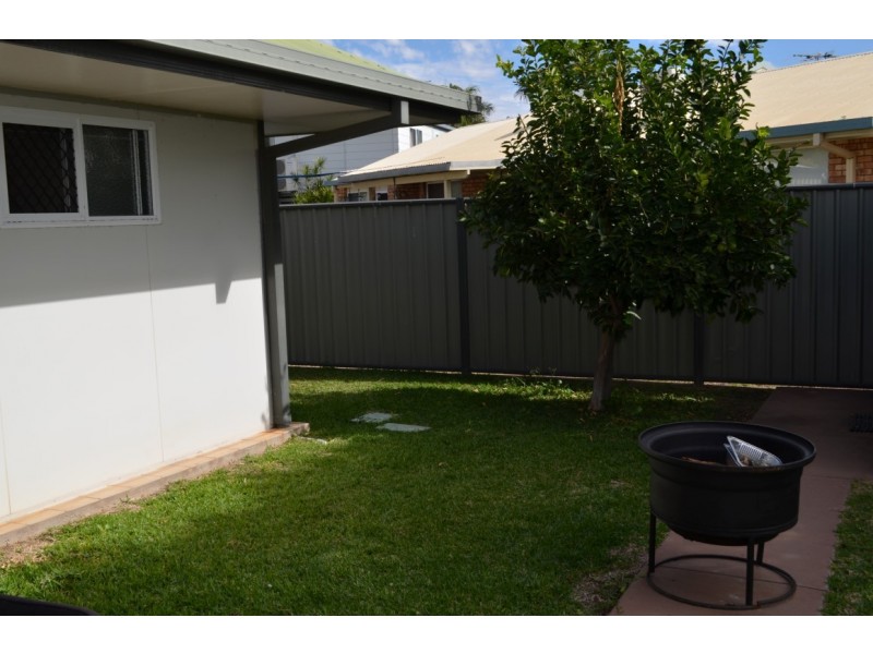 13 Barry Street, Emerald QLD 4720