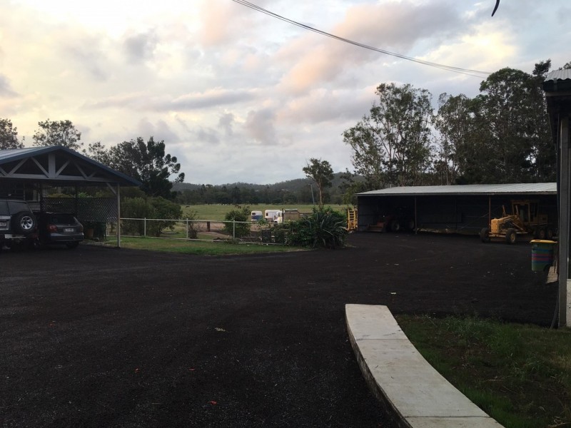 Yatala QLD 4207