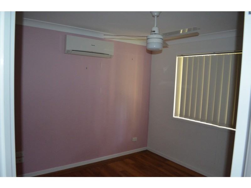 18 Kidd Street, Emerald QLD 4720