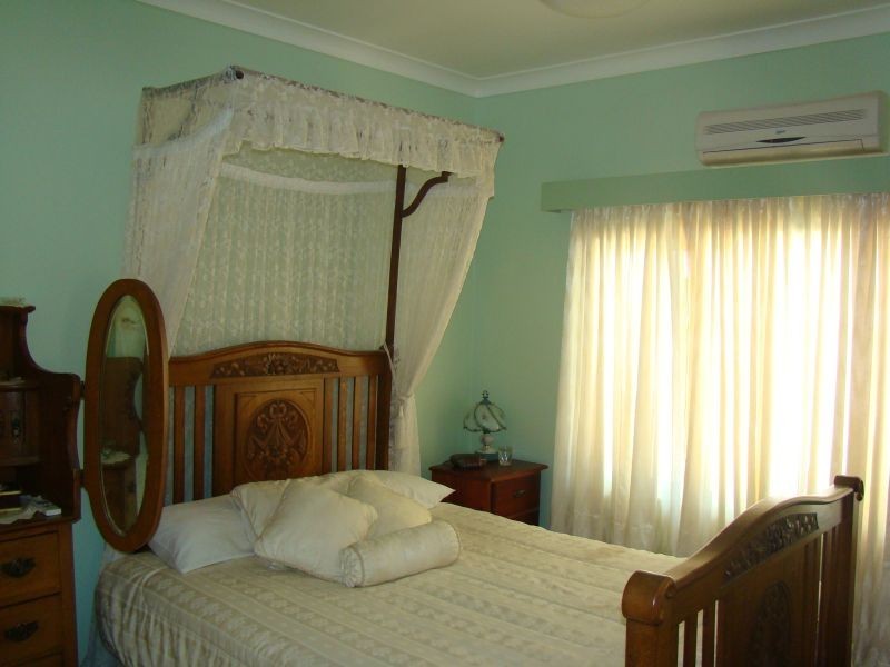Capella QLD 4723